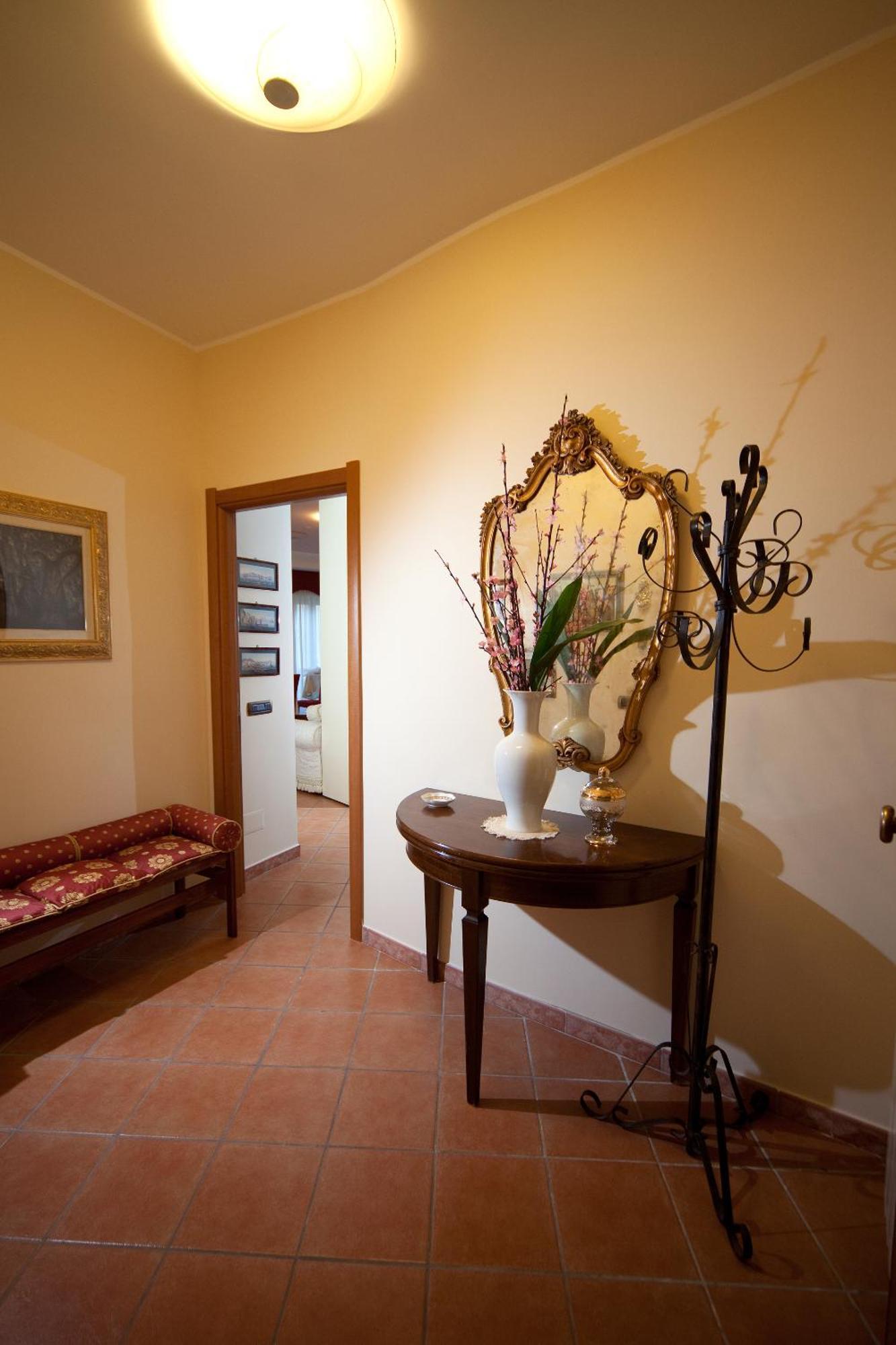 Porta Di Mare Neapel