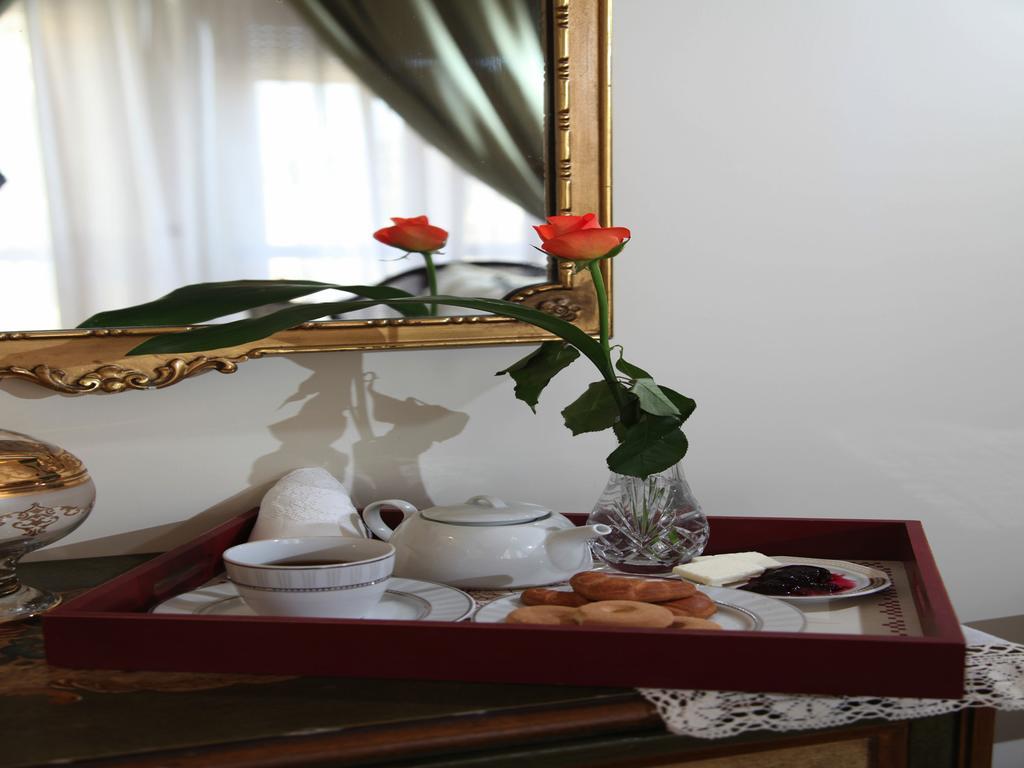 Bed & Breakfast Porta Di Mare Naples