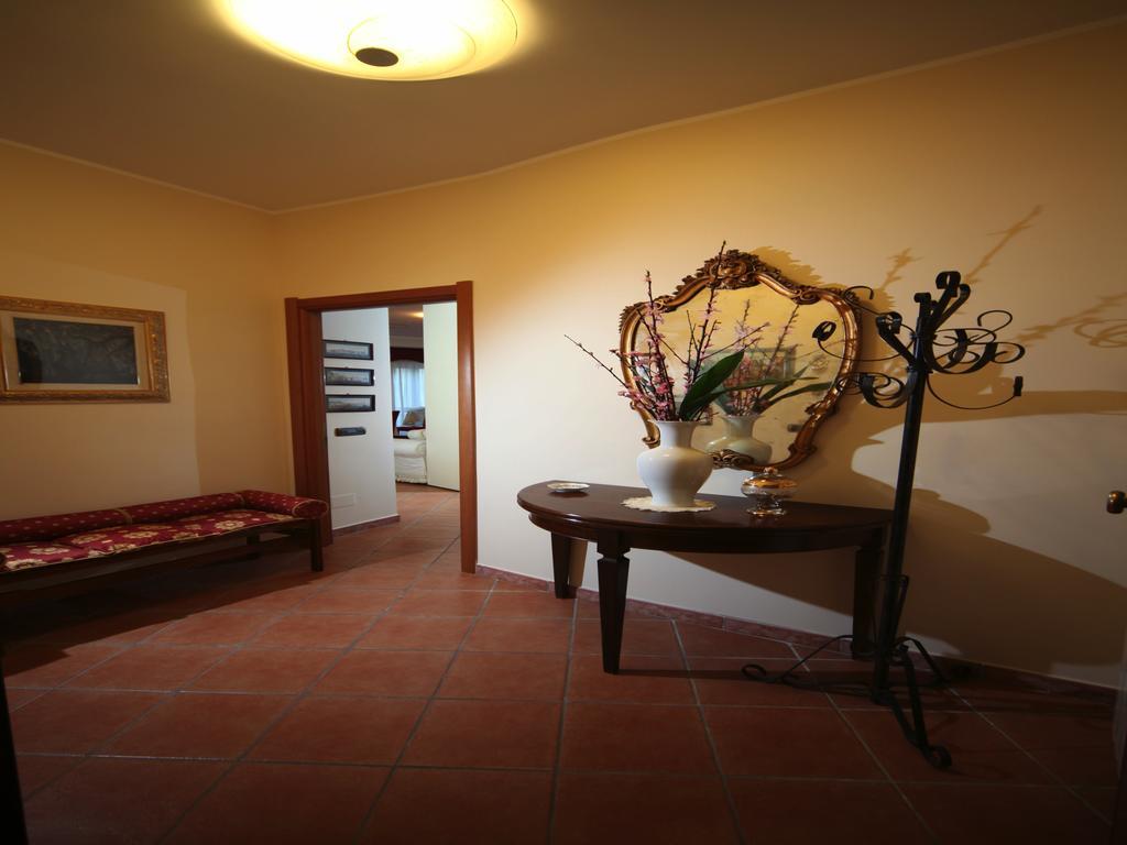 Bed & Breakfast Porta Di Mare Naples